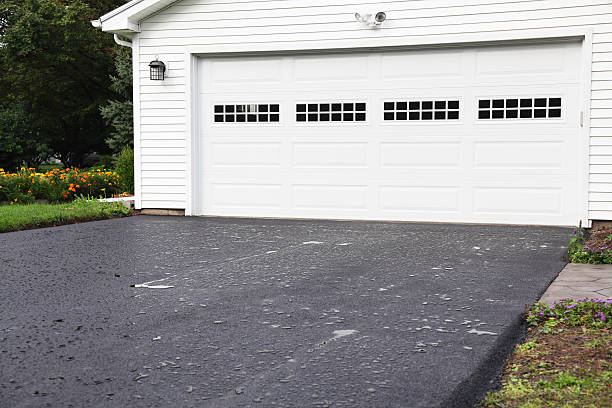 Best Residential Vinyl Siding Installation  in Forest, OH